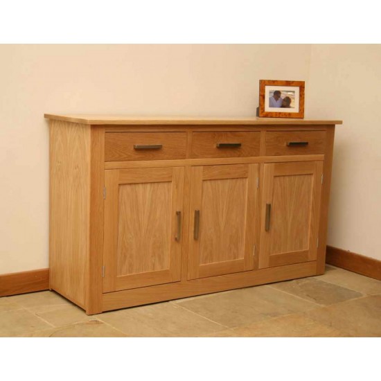 Andrena Elements EL817 5ft Sideboard with Three Drawers & Doors