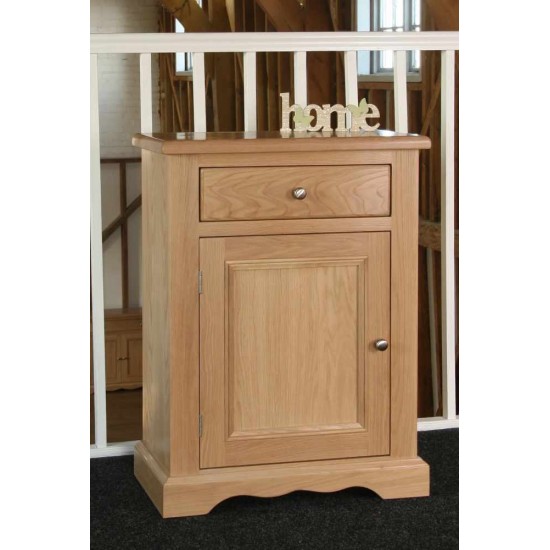 Andrena Pelham PM942 Cupboard