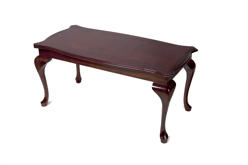 Queen anne coffee table sales legs