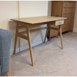  SHOWROOM CLEARANCE ITEM - Ercol Furniture Ballatta 2202 Desk 