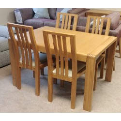  SHOWROOM CLEARANCE ITEM - Ercol Furniture Bosco Small Extending Dining Table with four dining chairs