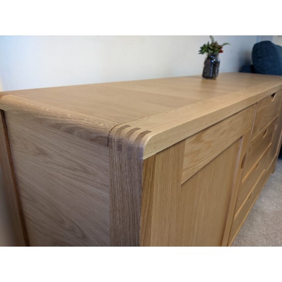  SHOWROOM CLEARANCE ITEM - Ercol Furniture Bosco Large Sideboard - Model 1385