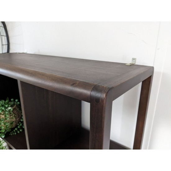 SHOWROOM CLEARANCE ITEM - Ercol Lugo 4081 Open Shelving Unit - ONLY ONE LEFT AT THIS PRICE SHOWROOM CLEARANCE ITEM - Ercol Lugo 4081 Open Shelving Unit - ONLY ONE LEFT AT THIS PRICE