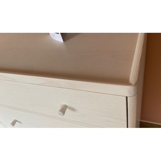  SHOWROOM CLEARANCE ITEM - Ercol Furniture Salina 6 Drawer Wide Chest - Model 3895 - DISCONTINUED PT FINISH - ONLY ONE LEFT
