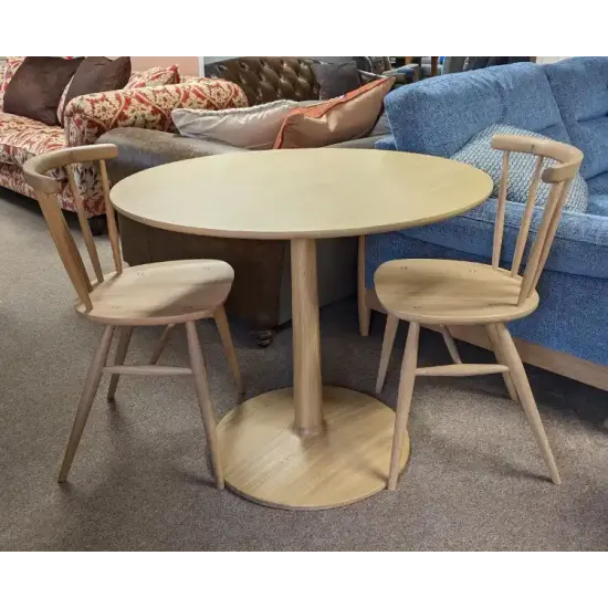  SHOWROOM CLEARANCE ITEM - Ercol Furniture Siena Breakfast Table with 2 Heritage Chairs