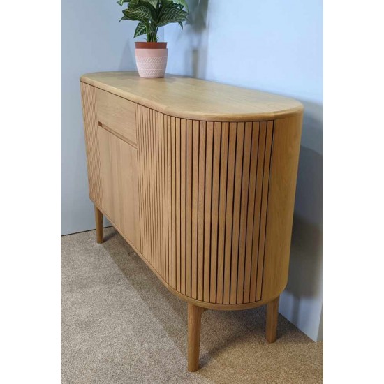  SHOWROOM CLEARANCE ITEM - Ercol Furniture Siena Medium 4547 Sideboard in Light