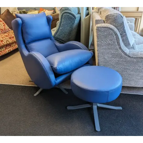  SHOWROOM CLEARANCE ITEM - Fama Lenny Swivel Chair & Stool 