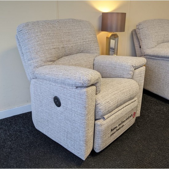  SHOWROOM CLEARANCE ITEM - G Plan Chloe Suite - 3 Seater Sofa & Power Recliner