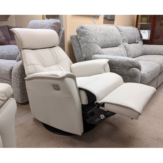  SHOWROOM CLEARANCE ITEM - G Plan Malmo Power Recliner Chair - Standard Size 