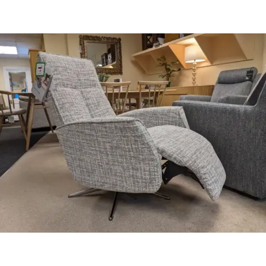 G Plan Visby Ergoform Chair (manual action)