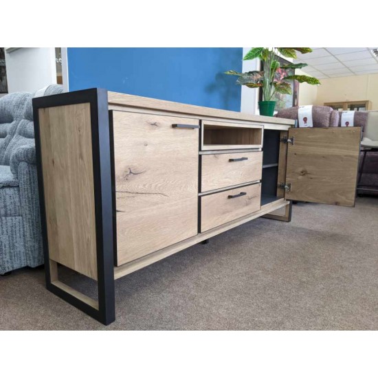  SHOWROOM CLEARANCE ITEM - Habufa Sideboard - Small 36330 