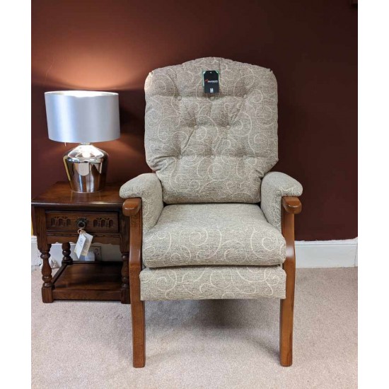  SHOWROOM CLEARANCE ITEM - Joynsons Aston High Seat Chair 