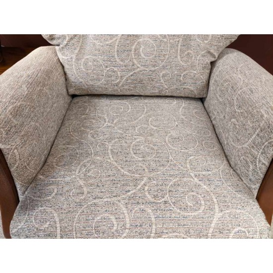 SHOWROOM CLEARANCE ITEM - Joynsons Aston High Seat Chair - 20" seat height SHOWROOM CLEARANCE ITEM - Joynsons Aston High Seat Chair - 20" seat height