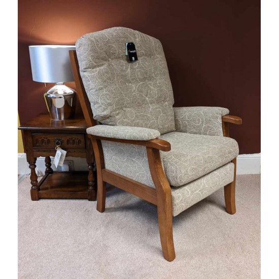SHOWROOM CLEARANCE ITEM - Joynsons Aston Standard Seat Chair - 18" seat height SHOWROOM CLEARANCE ITEM - Joynsons Aston Standard Seat Chair - 18" seat height