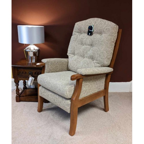 SHOWROOM CLEARANCE ITEM - Joynsons Aston Standard Seat Chair - 18" seat height SHOWROOM CLEARANCE ITEM - Joynsons Aston Standard Seat Chair - 18" seat height