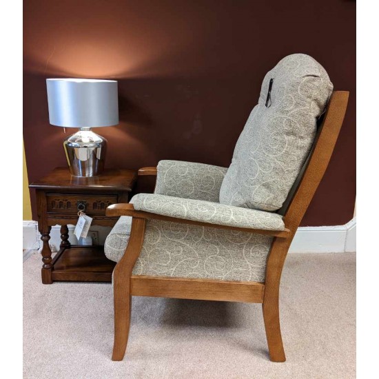 SHOWROOM CLEARANCE ITEM - Joynsons Aston Standard Seat Chair - 18" seat height SHOWROOM CLEARANCE ITEM - Joynsons Aston Standard Seat Chair - 18" seat height