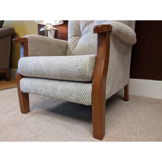  SHOWROOM CLEARANCE ITEM - Joynsons Norbury Standard Chair 