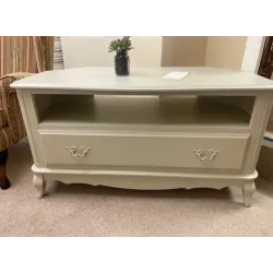  SHOWROOM CLEARANCE ITEM - Laura Ashley Provencale 1 Drawer Corner TV Unit in Dove Grey