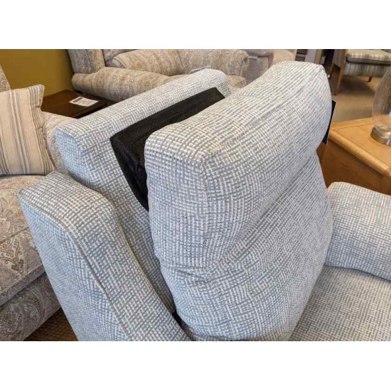 SHOWROOM CLEARANCE ITEM - Parker Knoll Arizona Sofa & Power Plus Recliner Chair SHOWROOM CLEARANCE ITEM - Parker Knoll Arizona Sofa & Power Plus Recliner Chair