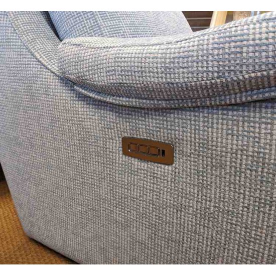 SHOWROOM CLEARANCE ITEM - Parker Knoll Arizona Sofa & Power Plus Recliner Chair SHOWROOM CLEARANCE ITEM - Parker Knoll Arizona Sofa & Power Plus Recliner Chair