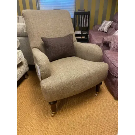  SHOWROOM CLEARANCE ITEM - Tetrad Kenmure Chair