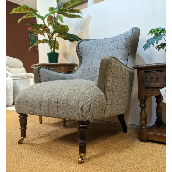  SHOWROOM CLEARANCE ITEM - Tetrad Nairn Chair