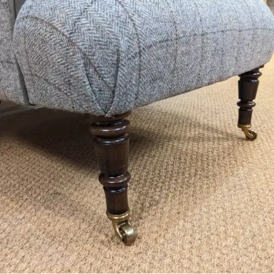  SHOWROOM CLEARANCE ITEM - Tetrad Nairn Chair
