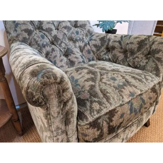  SHOWROOM CLEARANCE ITEM - Tetrad Tate Chair 