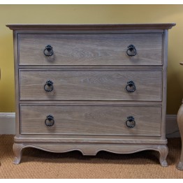  SHOWROOM CLEARANCE ITEM - Willis & Gambier Camille Three Drawer Chest
