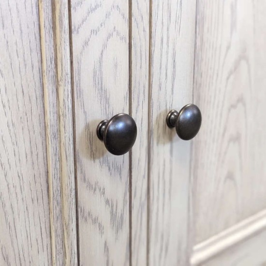 SHOWROOM CLEARANCE ITEM - Willis & Gambier Toulon 2 Door Sideboard SHOWROOM CLEARANCE ITEM - Willis & Gambier Toulon 2 Door Sideboard