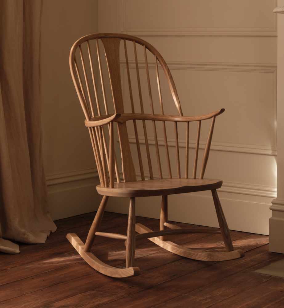 Ercol 7912 Chairmakers Rocking Chair