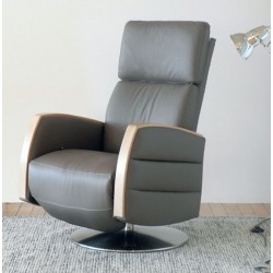 Ercol Noto Swivel Recliner - 5 Year Guardsman Furniture Protection Included For Free! - SPRING PROMO PRICE - ENDS 26th MAY!