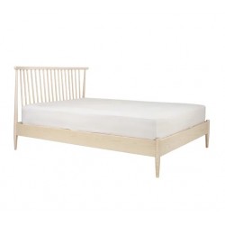 Ercol Salina 3886 Double Spinde Headboard Bed - 4ft 6" - IN STOCK AND AVAILABLE WITH FREE DELIVERY & ASSEMBLY - REDUCED PRICE CLEARANCE ITEM.