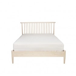 Ercol Salina 3886 Double Spinde Headboard Bed - 4ft 6" - IN STOCK AND AVAILABLE WITH FREE DELIVERY & ASSEMBLY - REDUCED PRICE CLEARANCE ITEM.