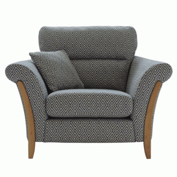 Ercol 3420/1 Trieste Snuggler - Get £££s of Love2Shop vouchers when you order this with us.