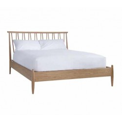 Ercol Winslow 4171 Kingsize Bedstead 5ft - IN STOCK AND AVAILABLE WITH FREE DELIVERY & ASSEMBLY - FREE LOVE TO SHOP VOUCHERS FOR ALL ORDERS PLACED THIS MONTH. 