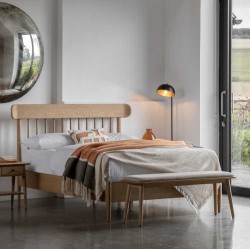Gallery Direct Hatfield Spindle Bed