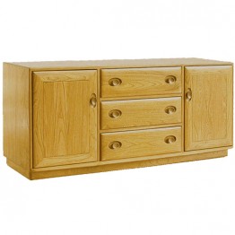 Ercol 3820 Windsor Sideboard - Get £££s of Love2Shop vouchers when you order this with us